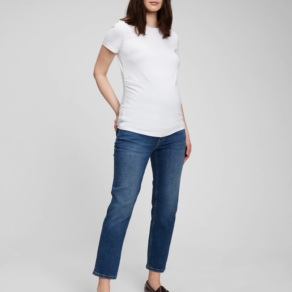 GAP Women's Straight Leg Jeans in Deep Blue
